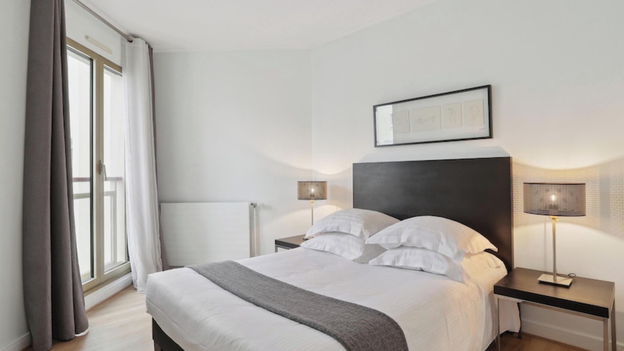 Photo of Bedroom in Arts-et-Metiers
