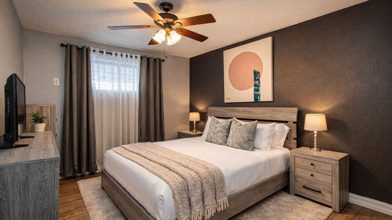 Photo of Bedroom in Spring Branch West