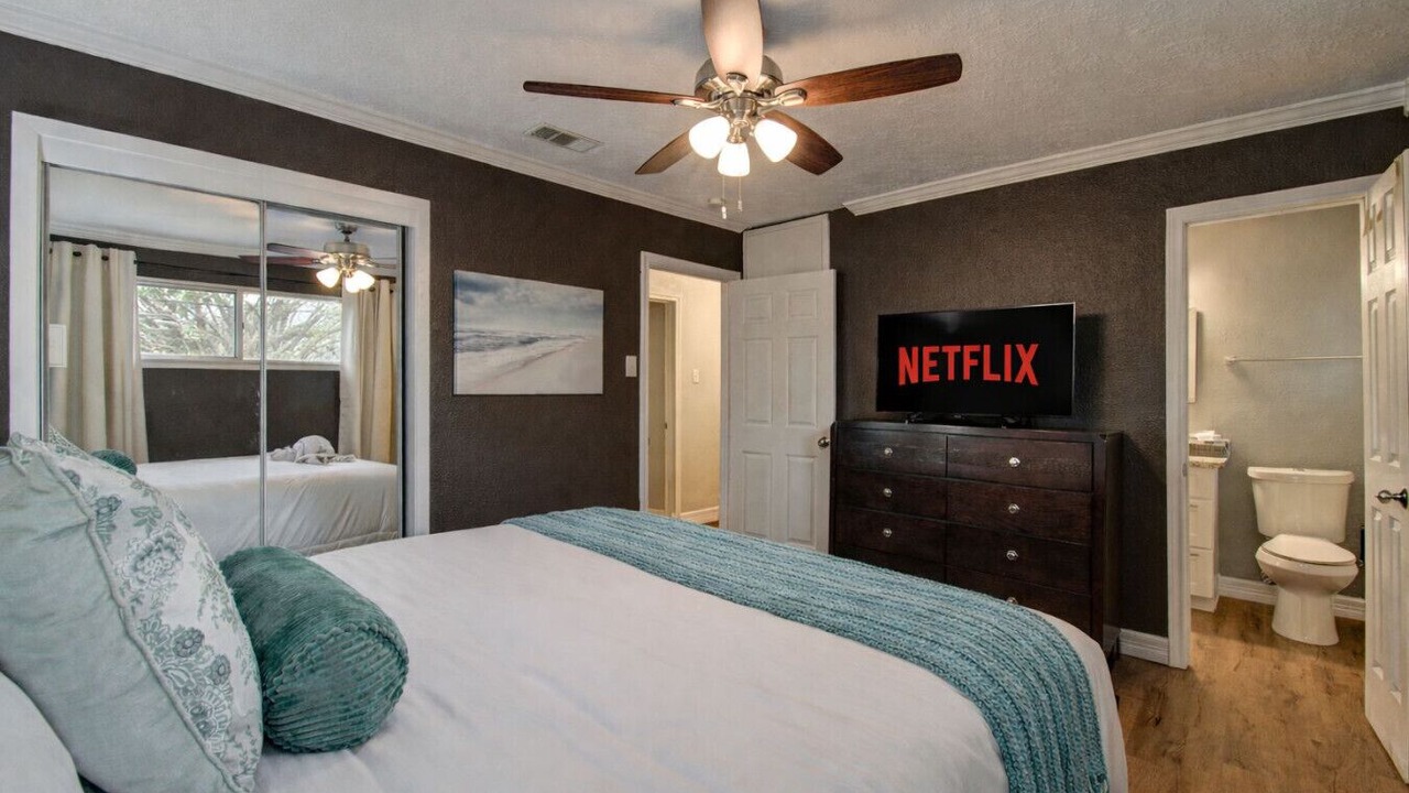 Photo of Bedroom in Spring Branch West