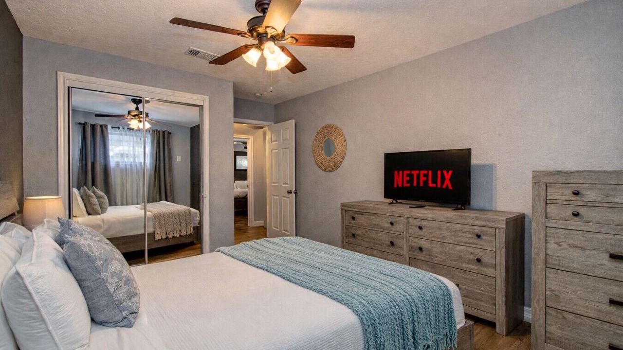 Photo of Bedroom in Spring Branch West