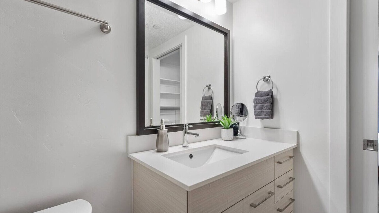 Photo of Bathroom in Downtown Salt Lake City
