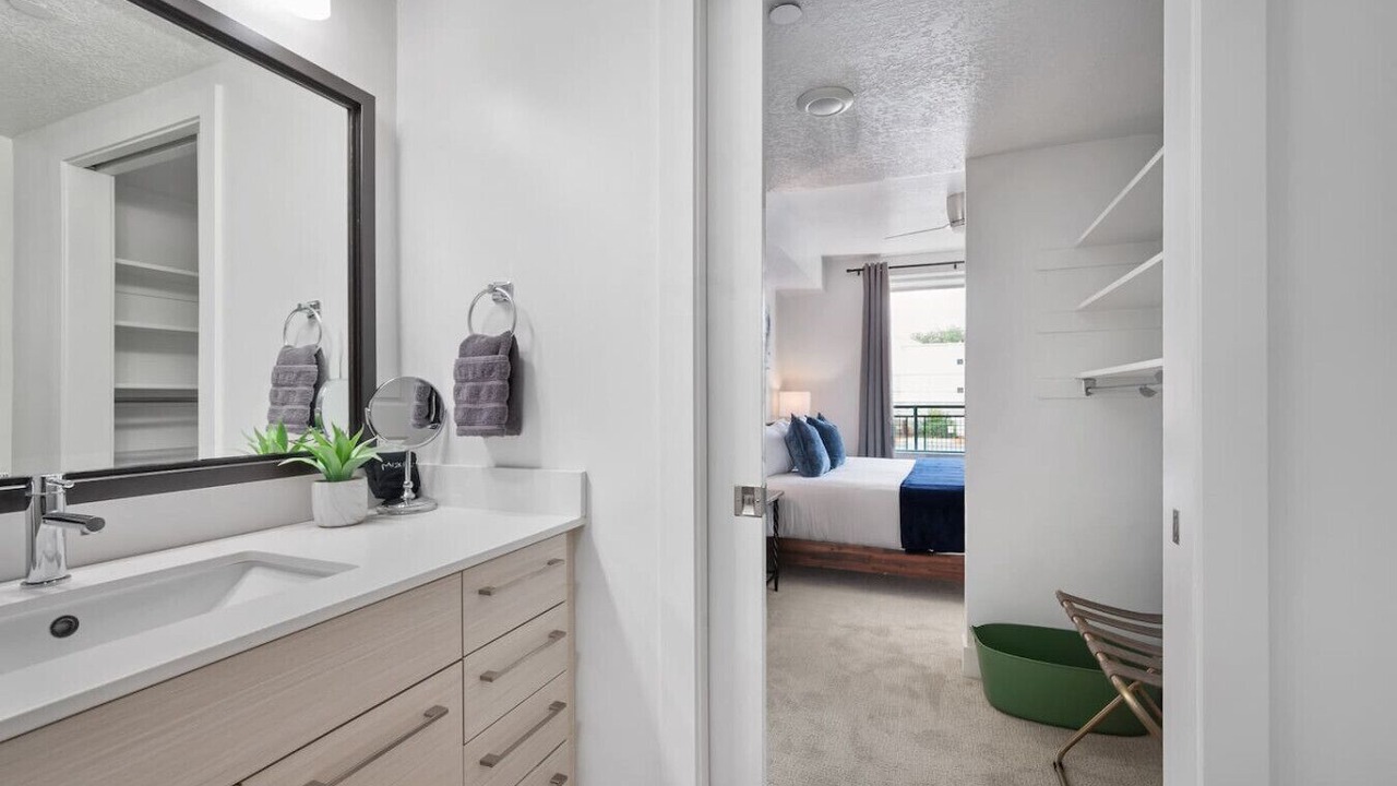 Photo of Bathroom in Downtown Salt Lake City