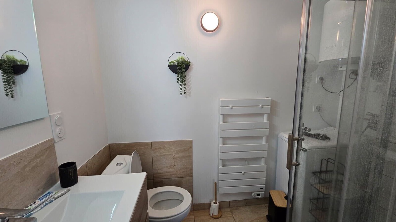 Photo of Bathroom in Valence