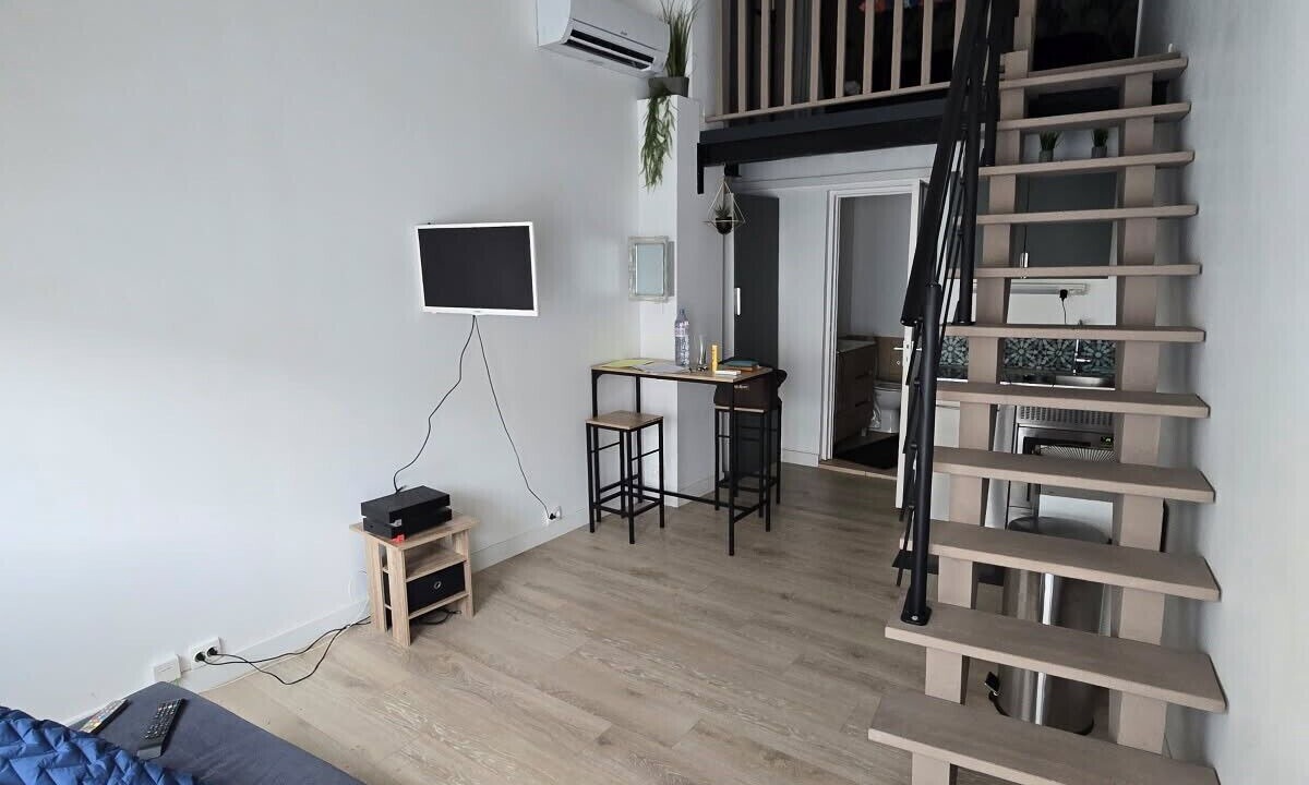 Photo of Livingroom in Valence