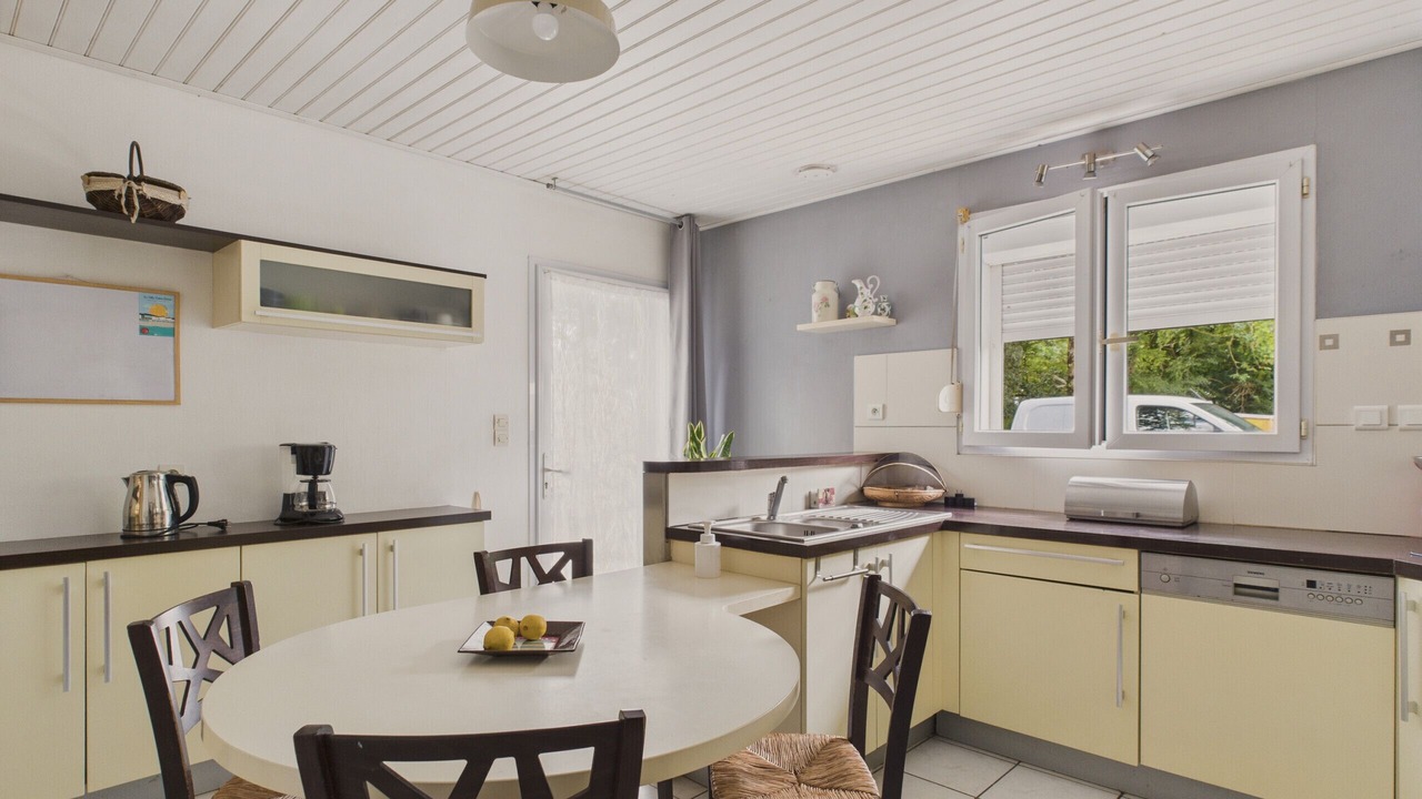 Photo of Kitchen in Saint-Reverend