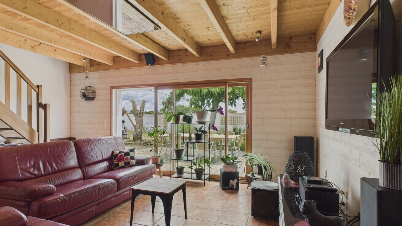 Photo of Livingroom in Saint-Reverend