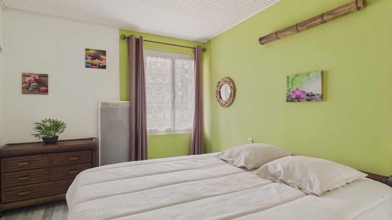 Photo of Bedroom in Saint-Reverend