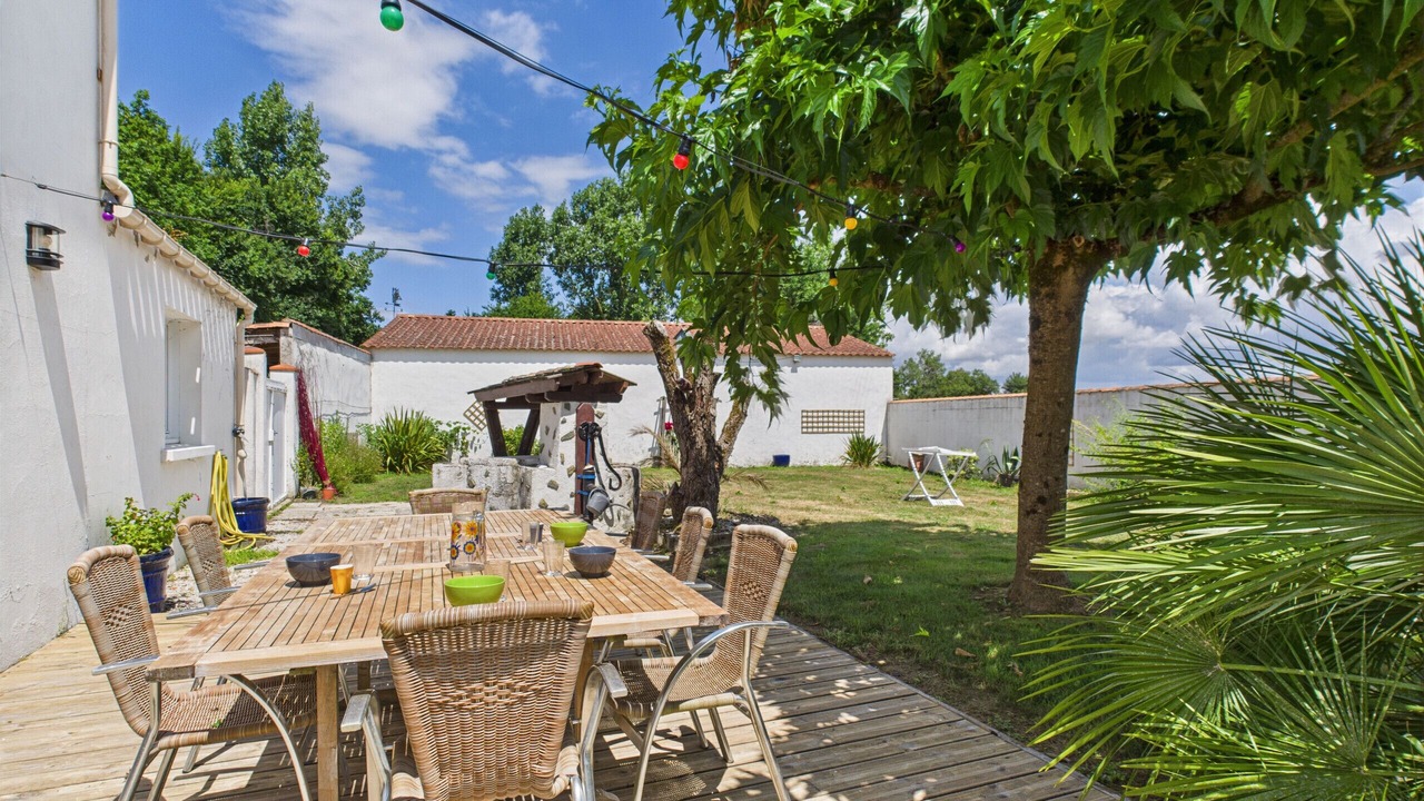 Photo of Outdoor in Saint-Reverend