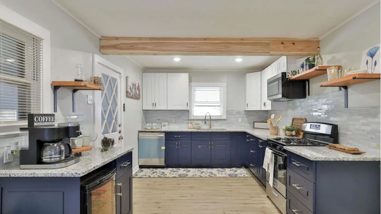 Photo of Kitchen in Elmwood Area