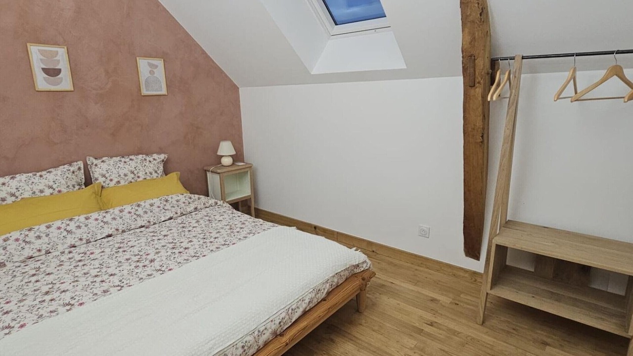 Photo of Bedroom in Avon-les-Roches