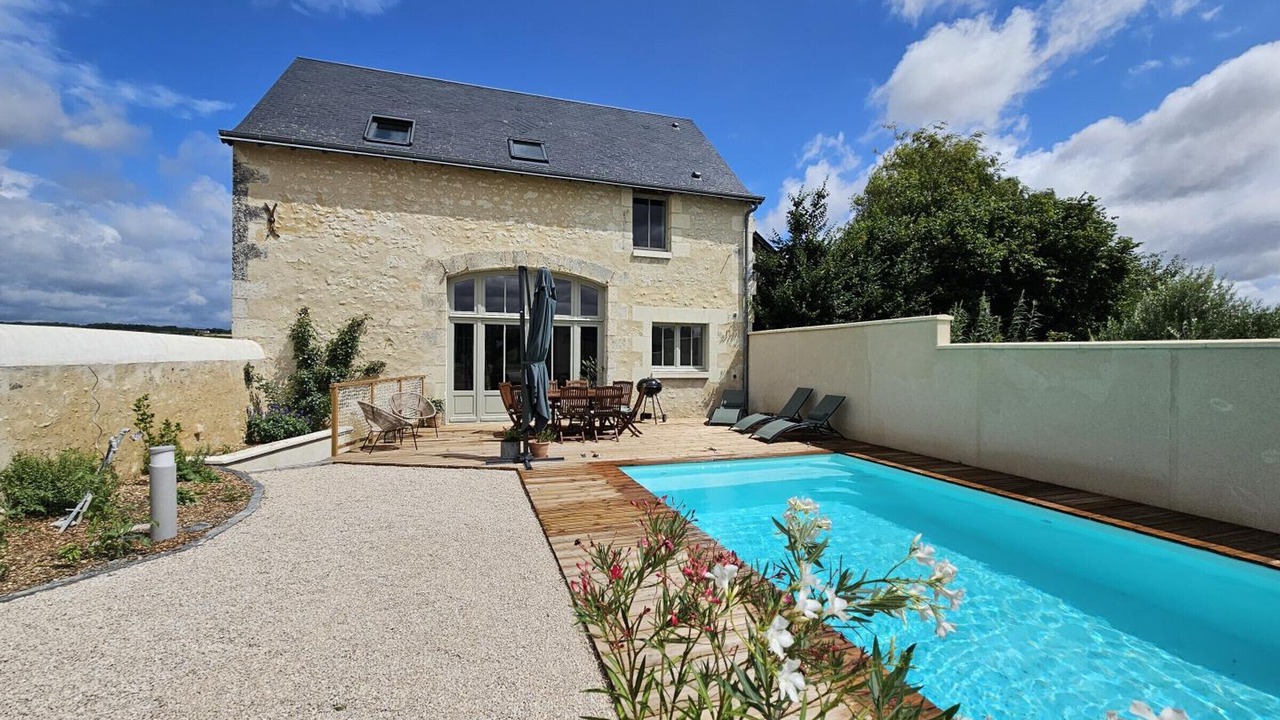 Photo of Outdoor in Avon-les-Roches