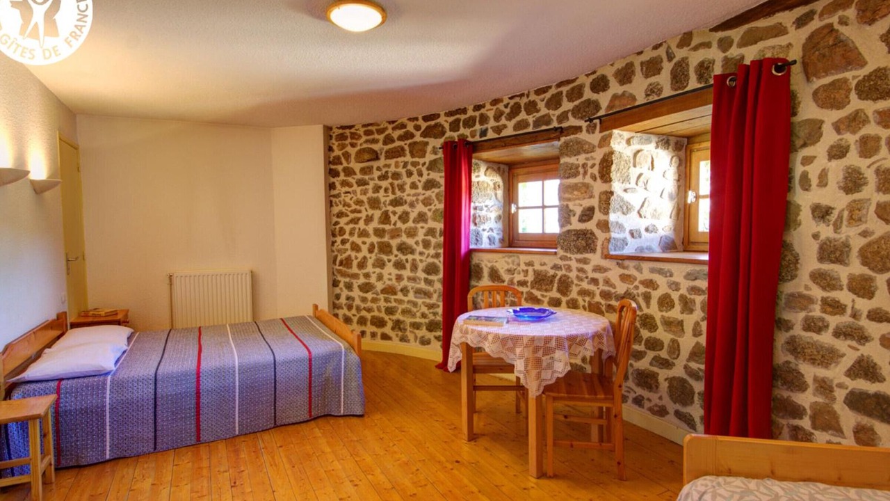 Photo of Bedroom in Saint-Didier-sur-Rochefort