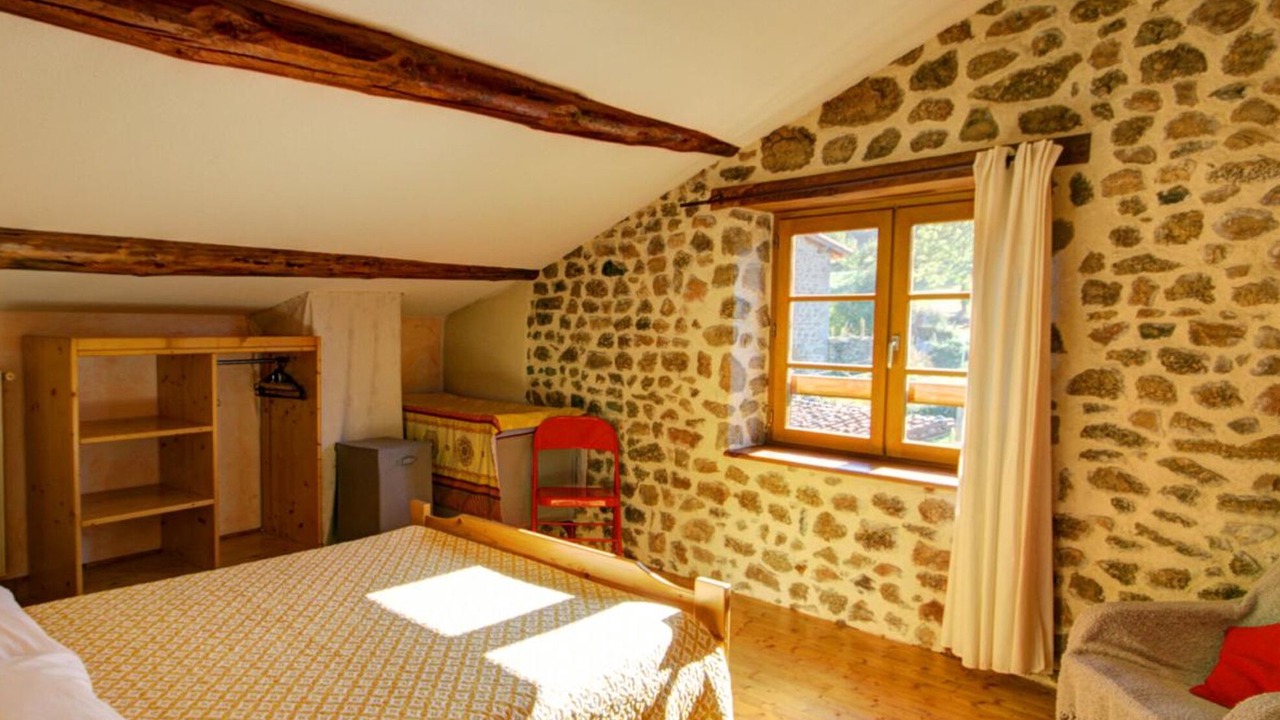 Photo of Bedroom in Saint-Didier-sur-Rochefort