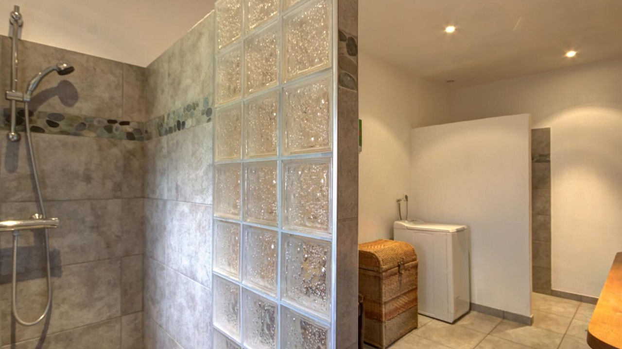 Photo of Bathroom in Panissieres