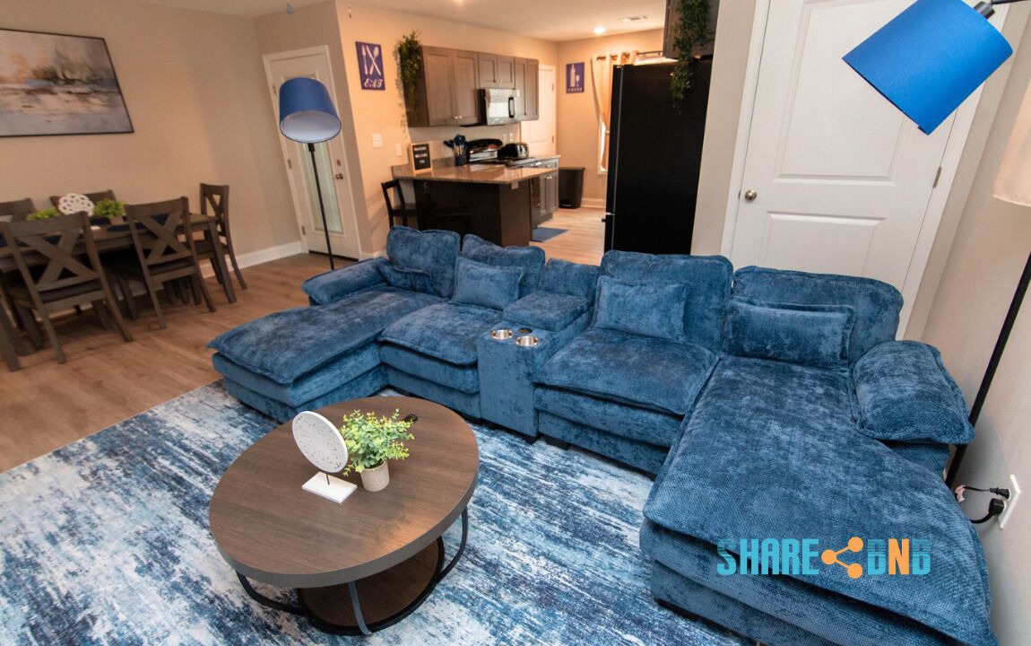 Photo of Livingroom in Jacksonville
