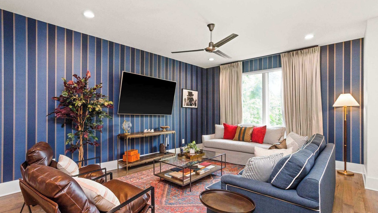 Photo of Livingroom in Eighth Avenue