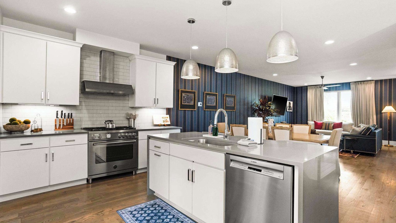 Photo of Kitchen in Eighth Avenue
