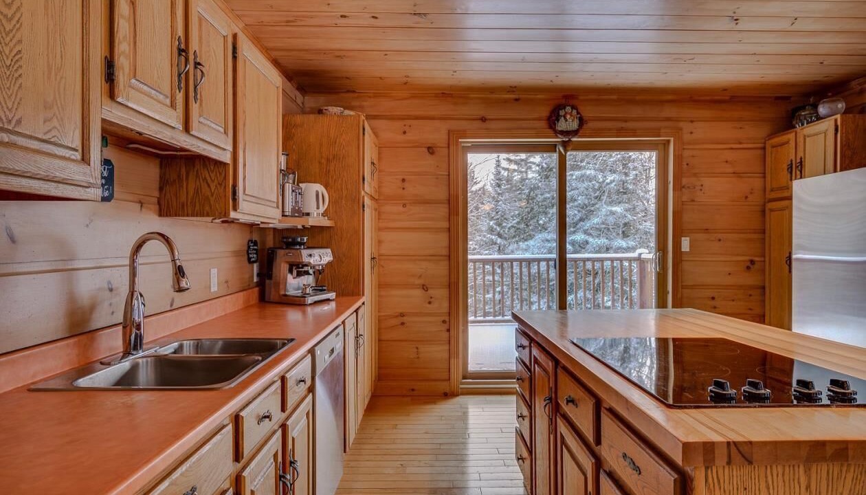 Photo of Kitchen in Val David