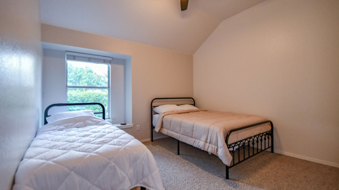 Photo of Bedroom in Roanoke