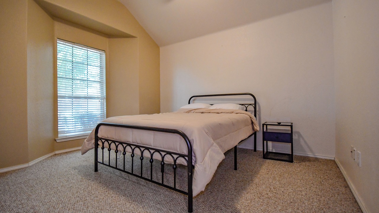 Photo of Bedroom in Roanoke