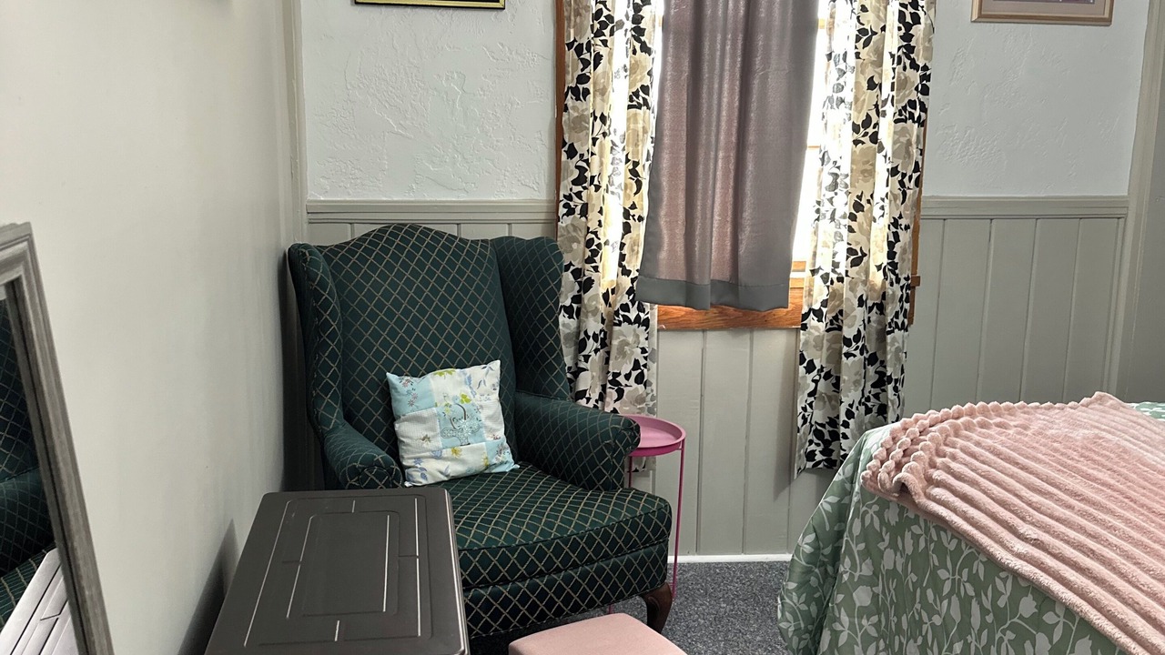 Photo of Bedroom in Greenfield