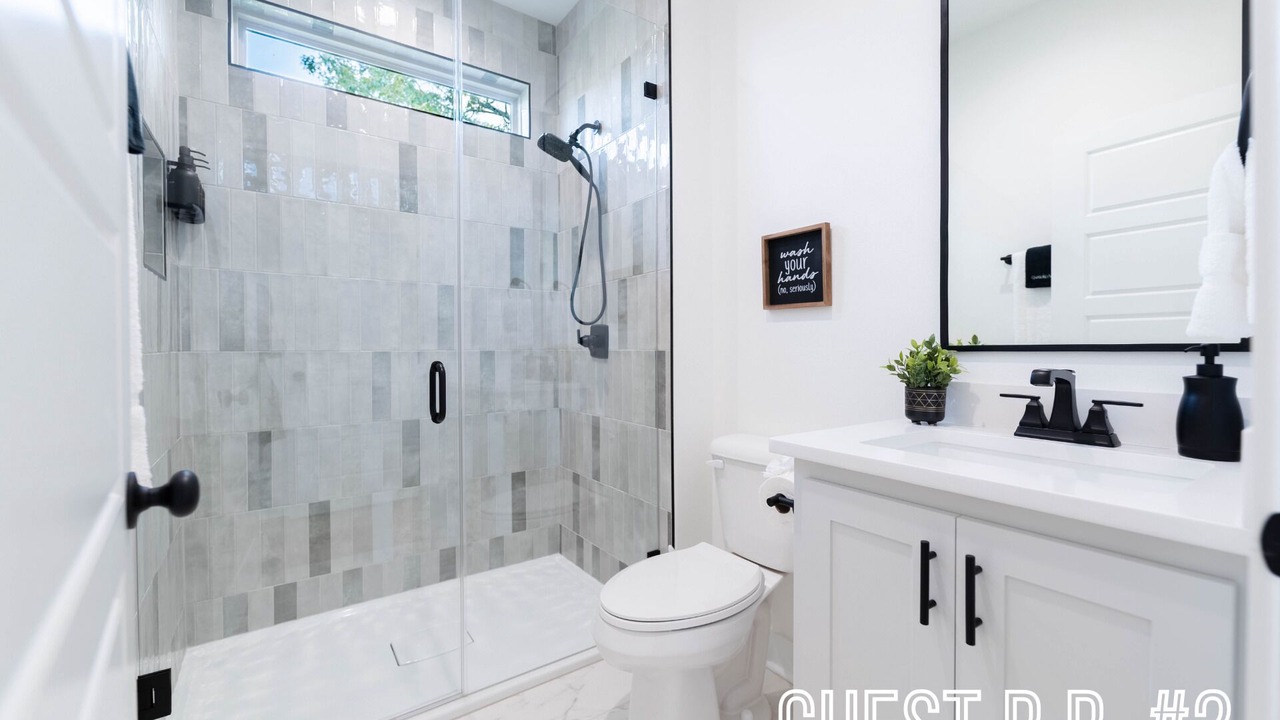Photo of Bathroom in Rockwell