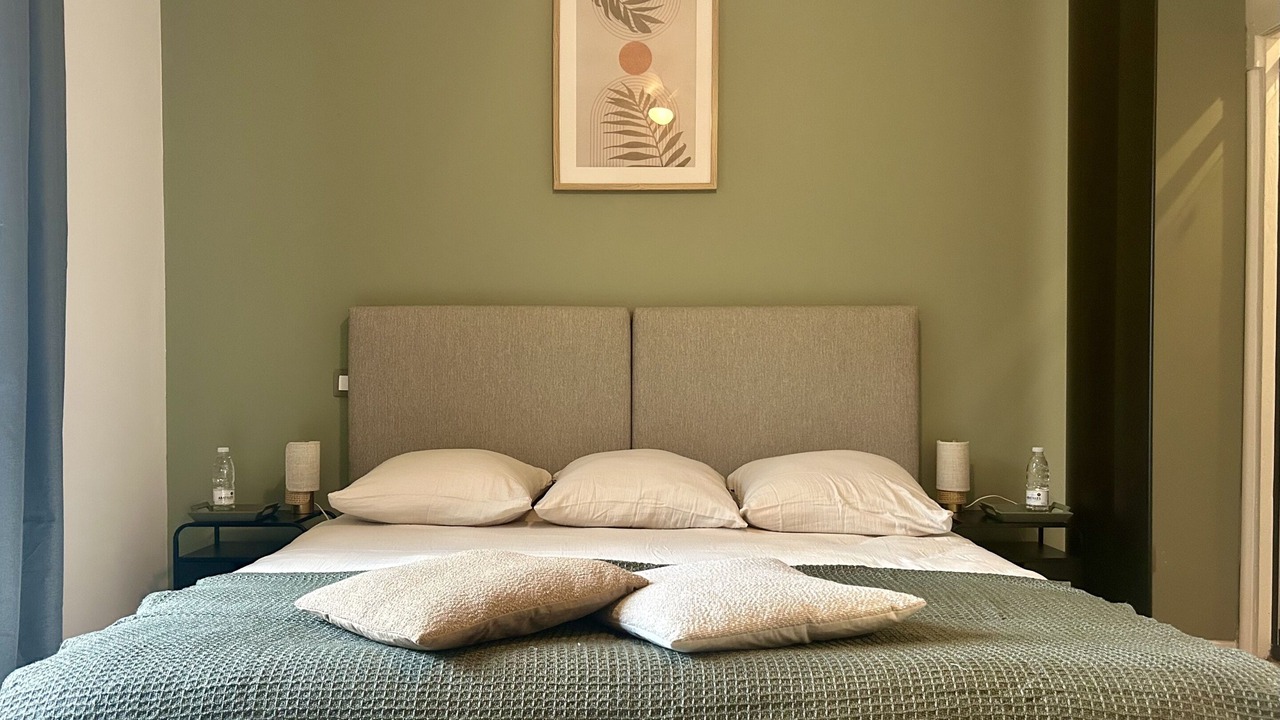 Photo of Bedroom in Plassac