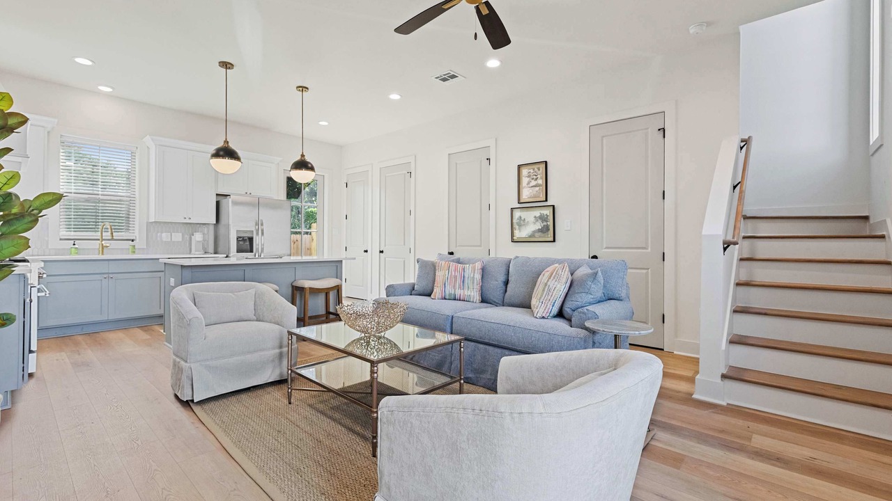 Photo of Livingroom in Lafayette