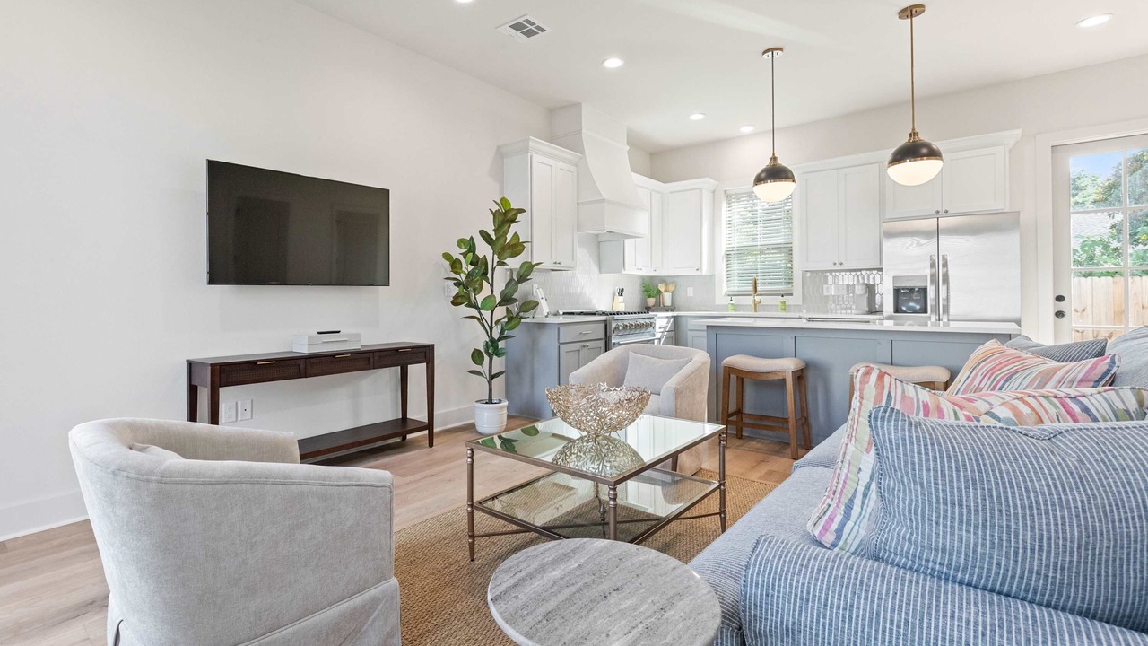 Photo of Livingroom in Lafayette