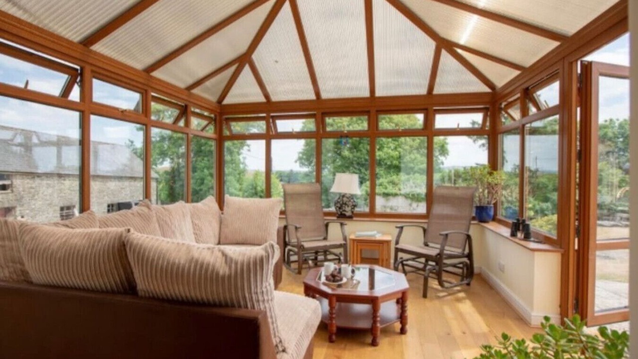 Photo of Livingroom in Stapleton