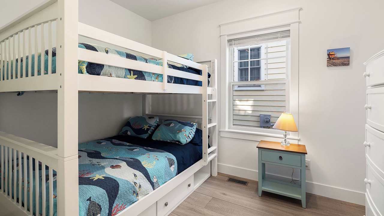 Photo of Bedroom in Wall