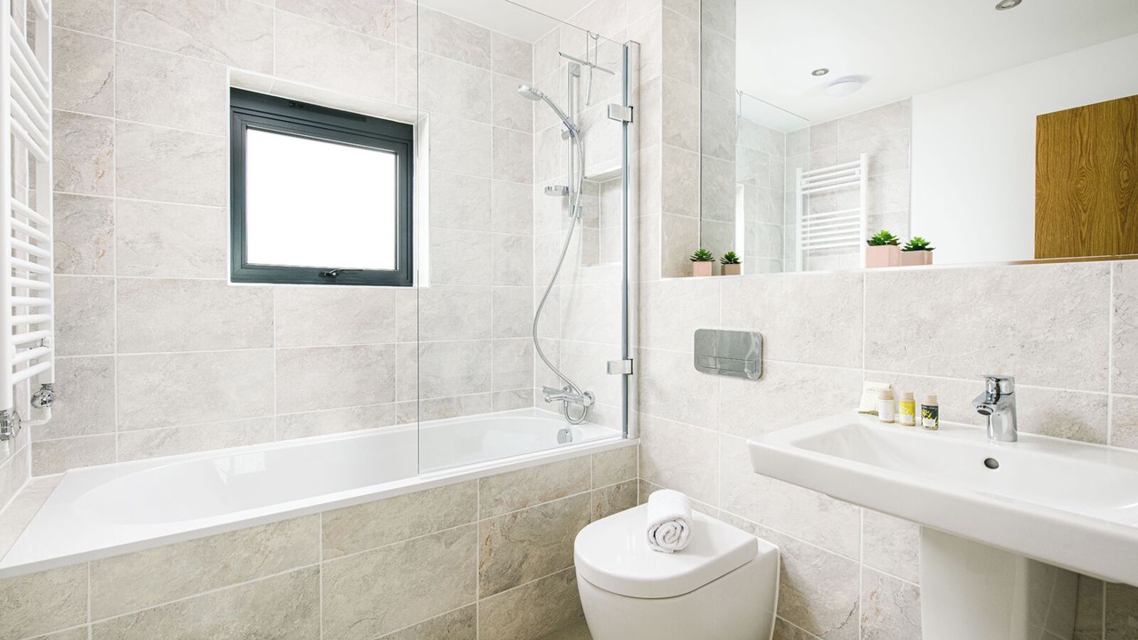 Photo of Bathroom in Holworth