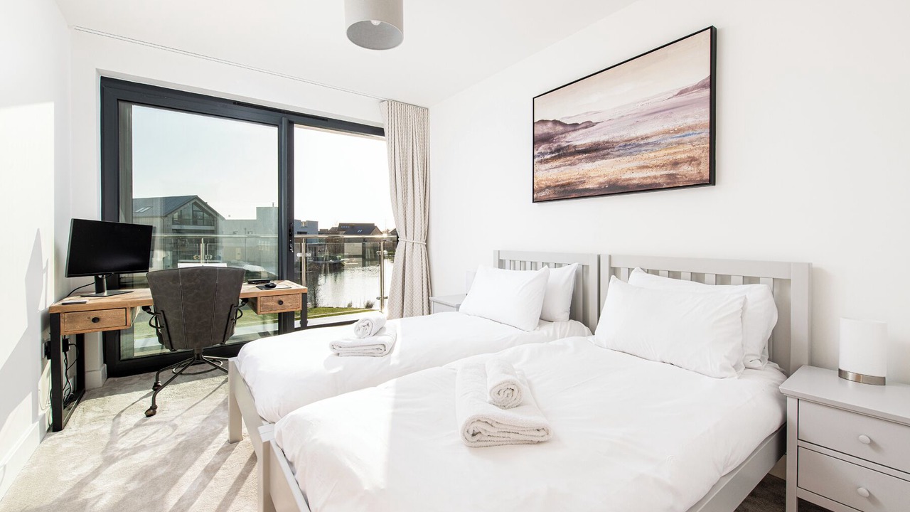 Photo of Bedroom in Holworth