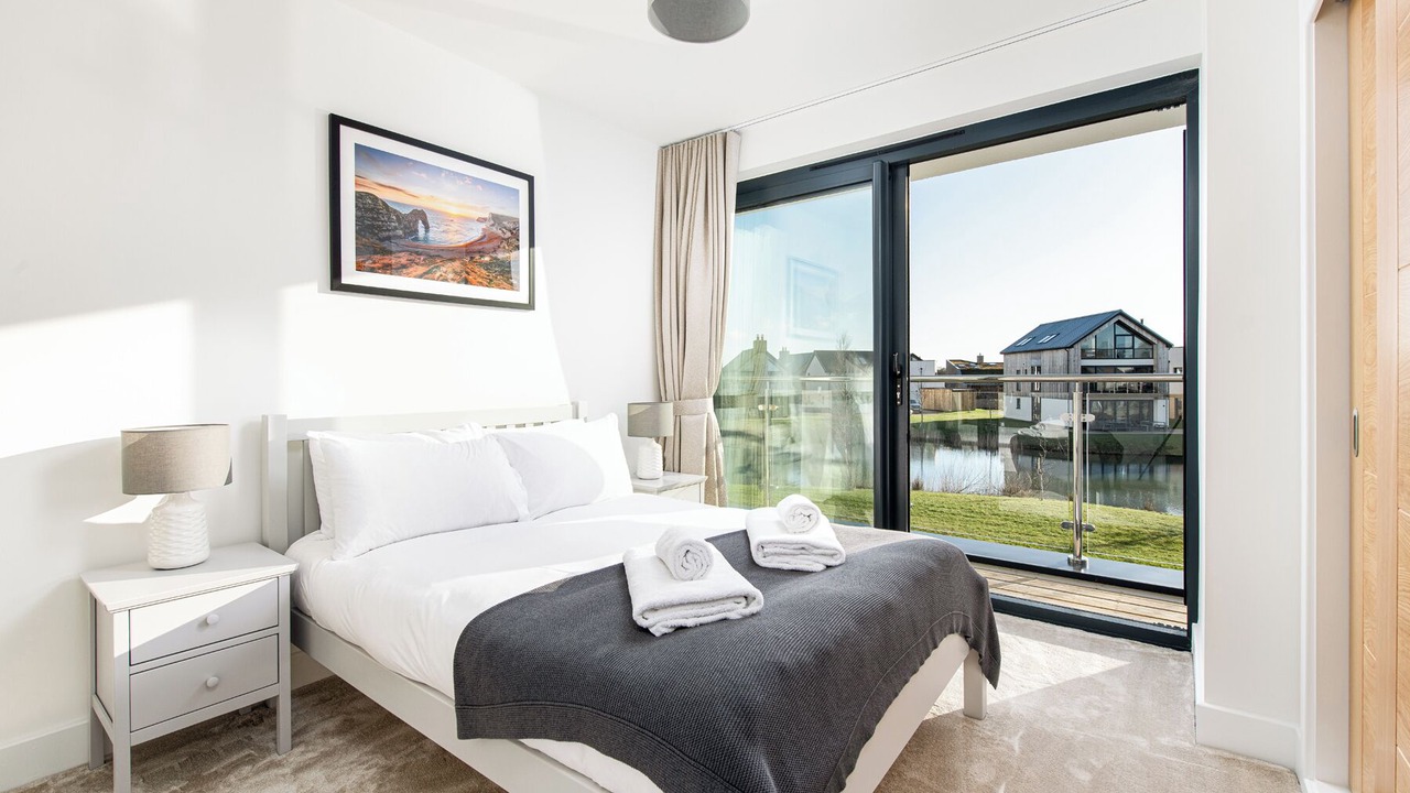 Photo of Bedroom in Holworth