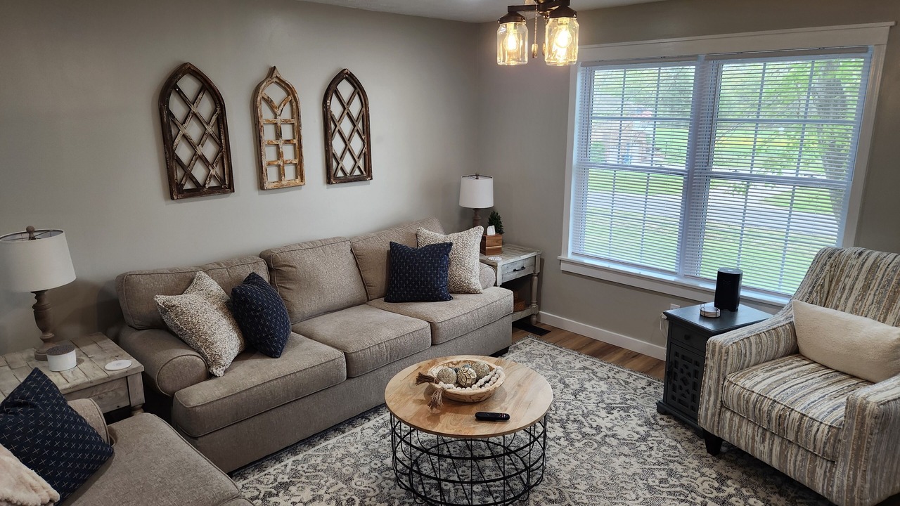 Photo of Livingroom in Gilbertsville