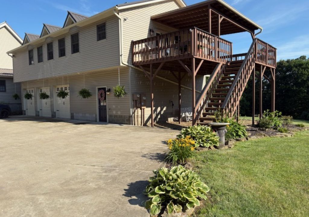 Photo of Outdoor in Dellroy