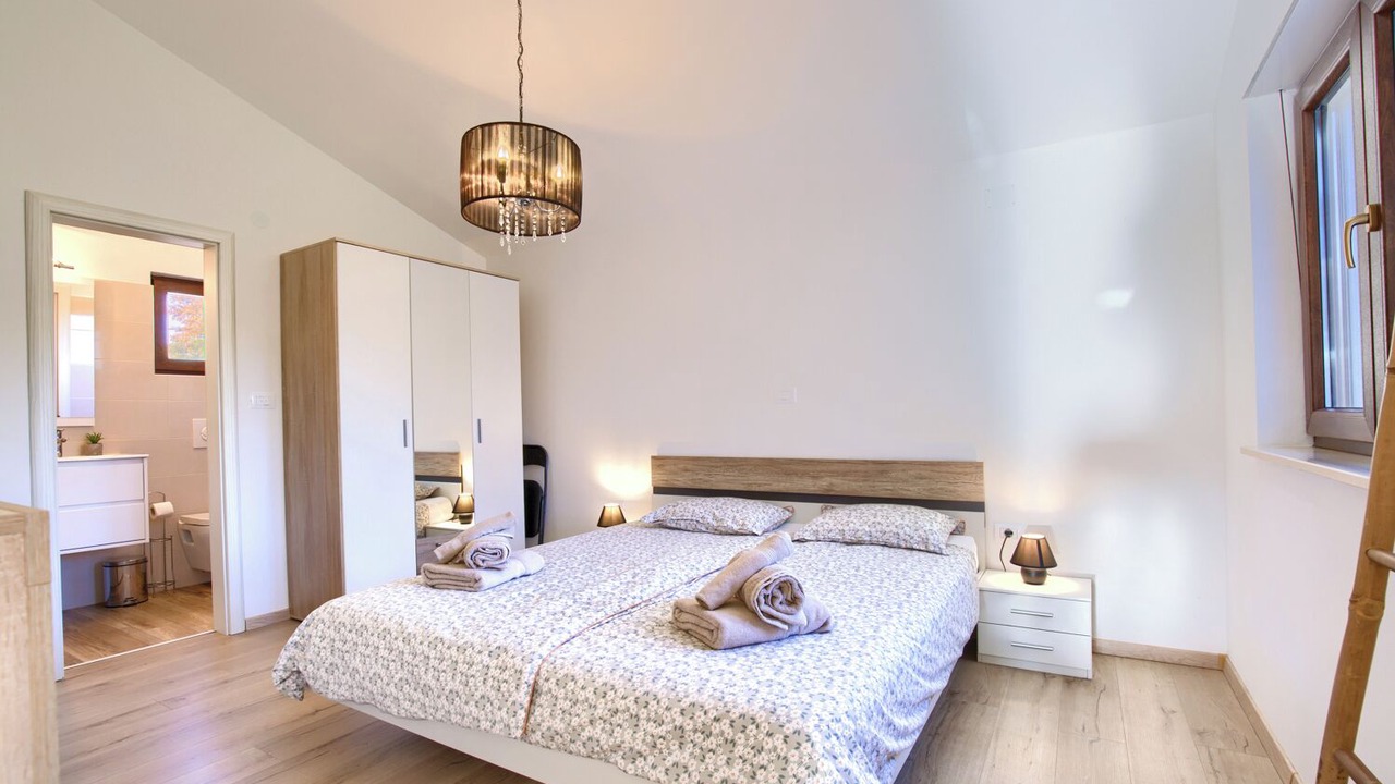 Photo of Bedroom in Mali Vareski