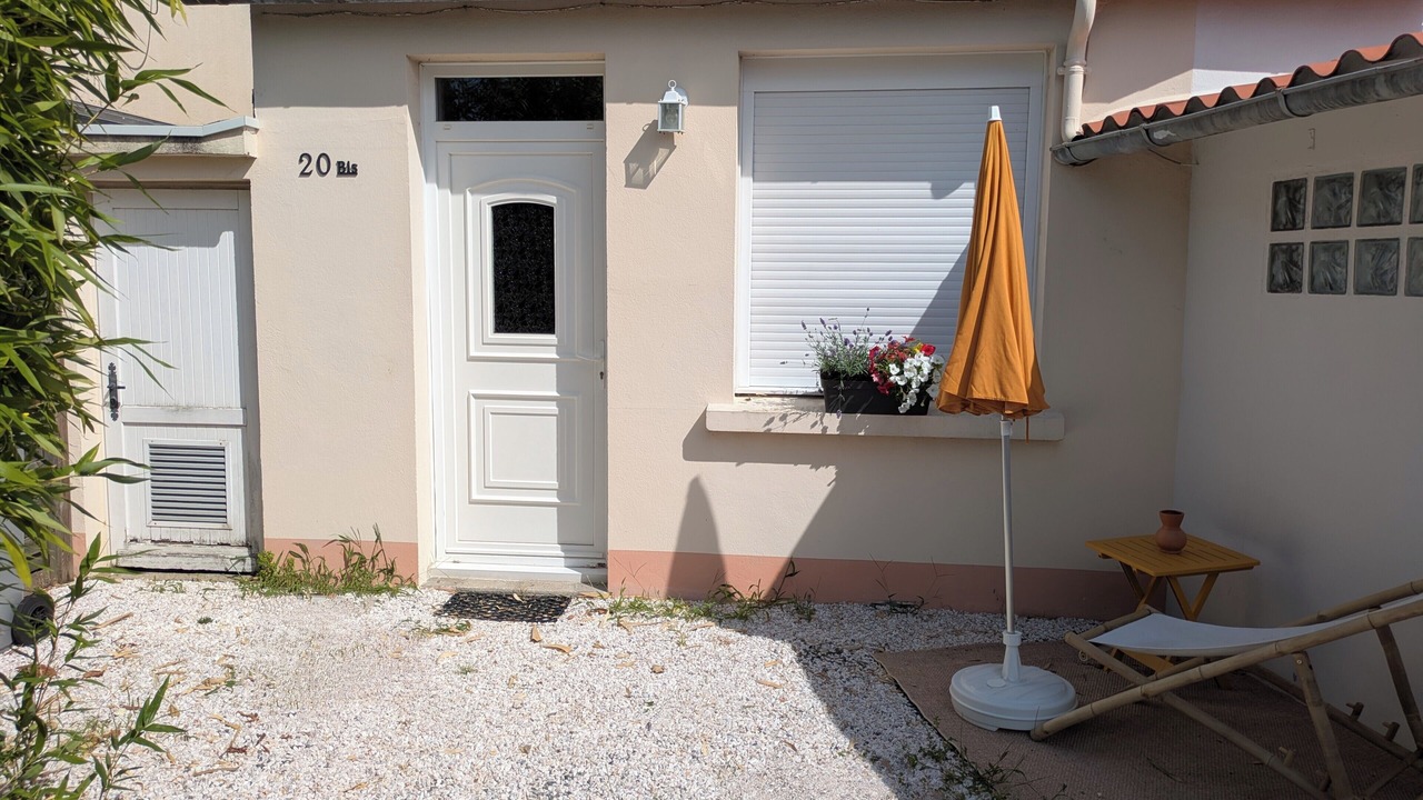 Photo of Others in Chateau