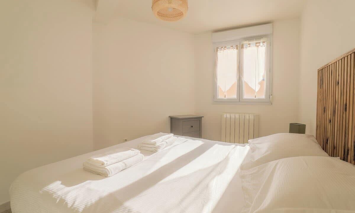 Photo of Bedroom in Amiens
