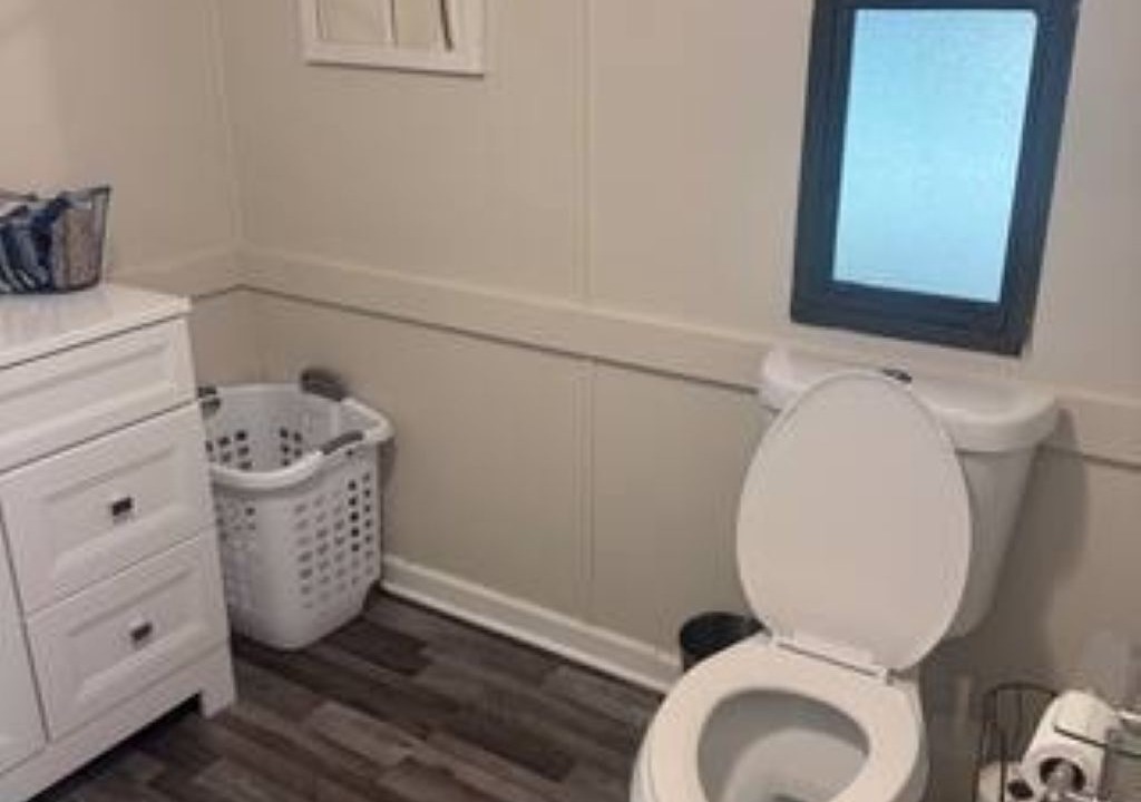 Photo of Bathroom in Cobb