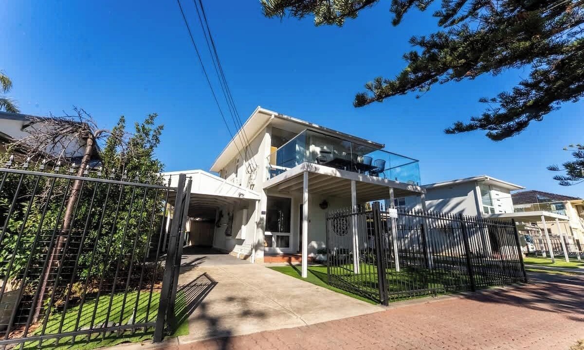 Photo of Outdoor in Glenelg North