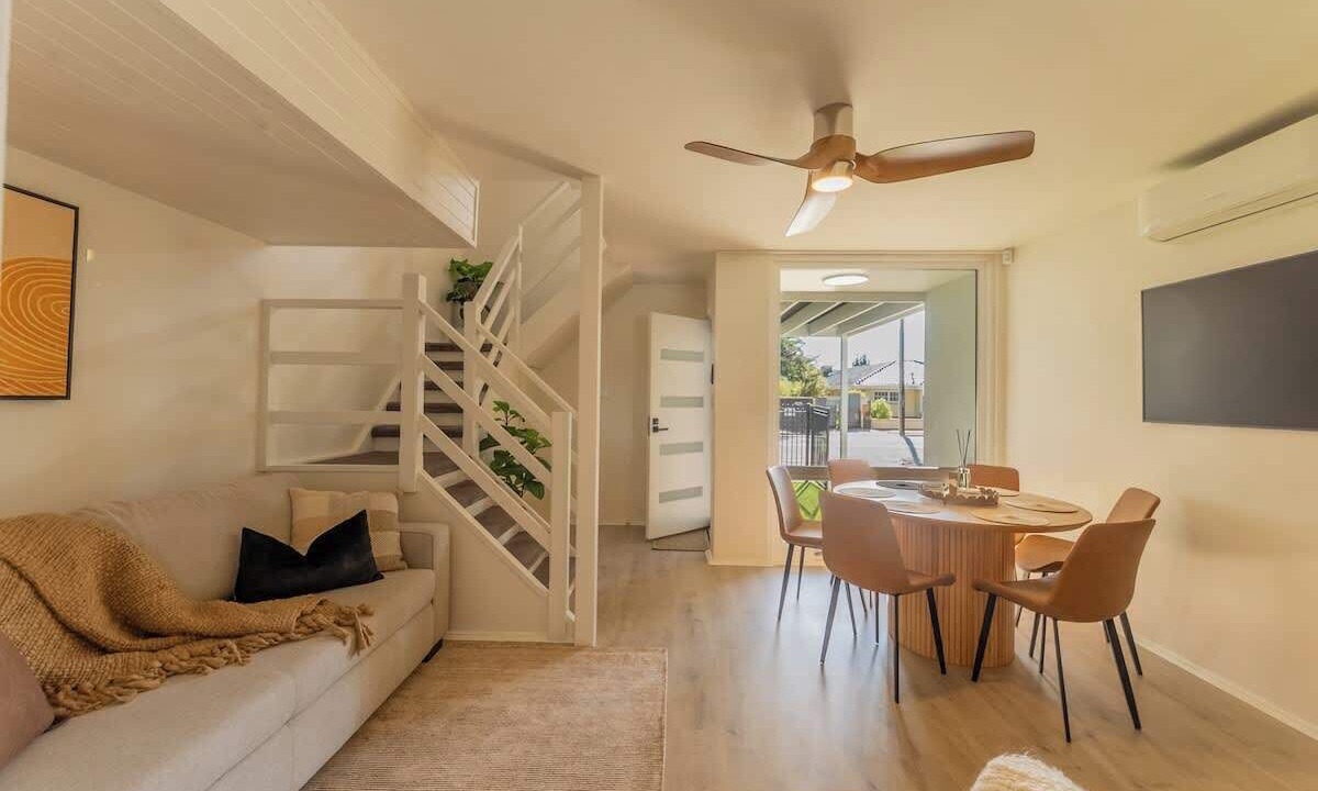 Photo of Livingroom in Glenelg North