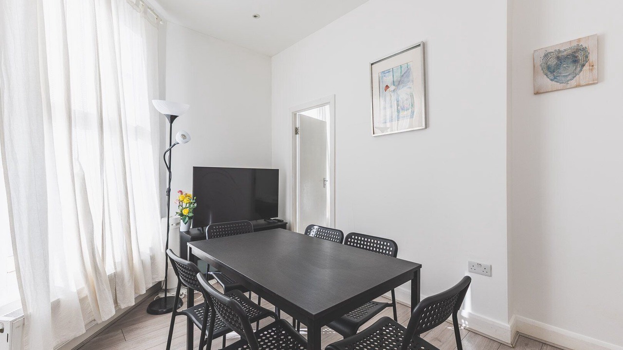 Photo of Others in Fulham