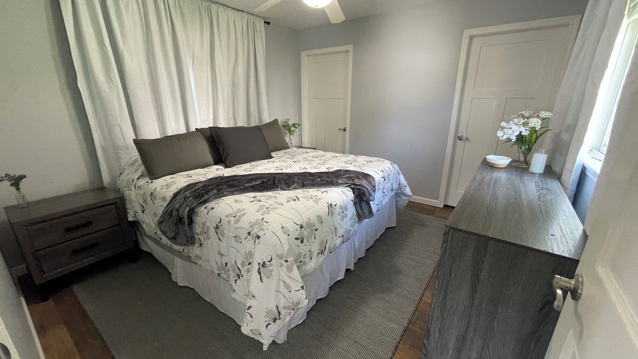 Photo of Bedroom in Bradley