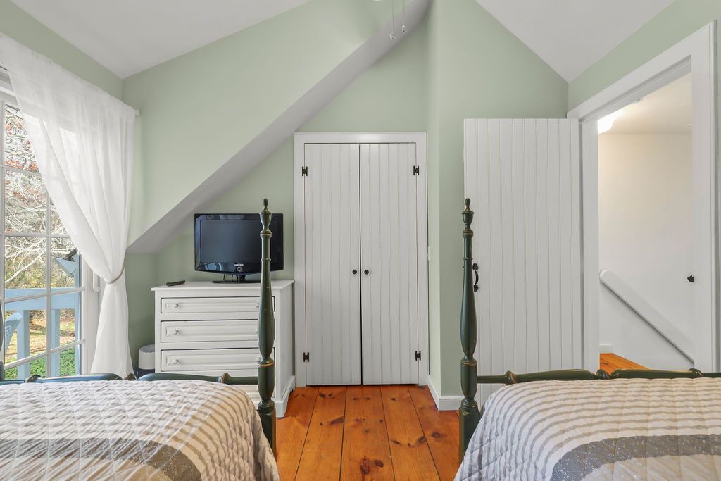 Photo of Bedroom in Mashpee