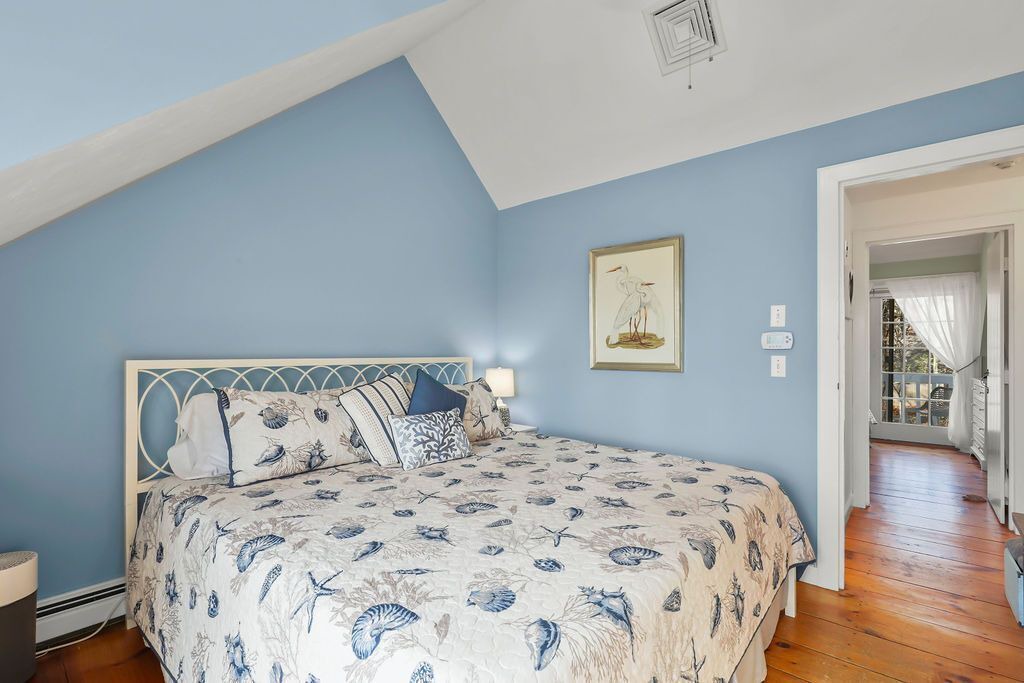 Photo of Bedroom in Mashpee