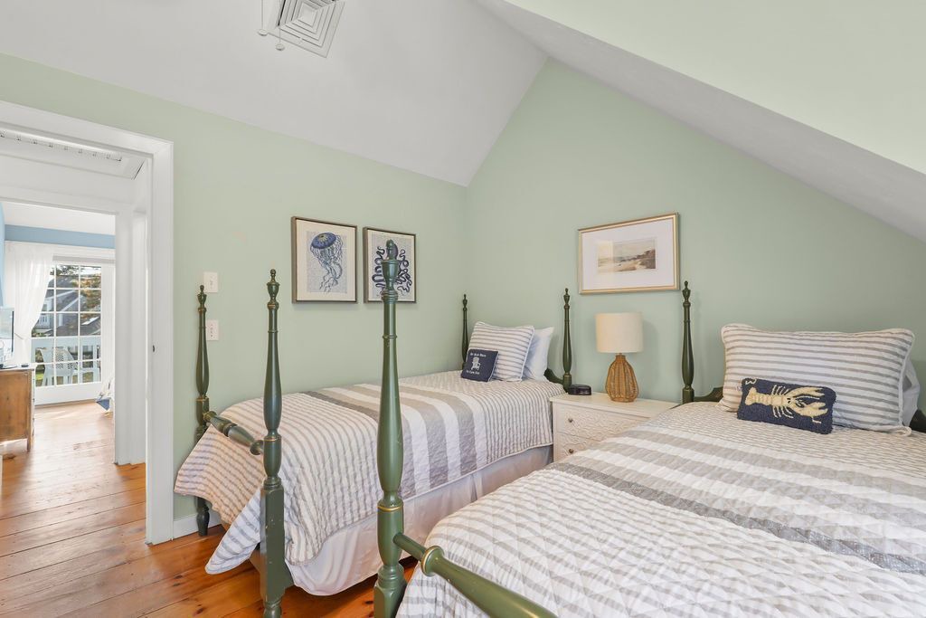 Photo of Bedroom in Mashpee