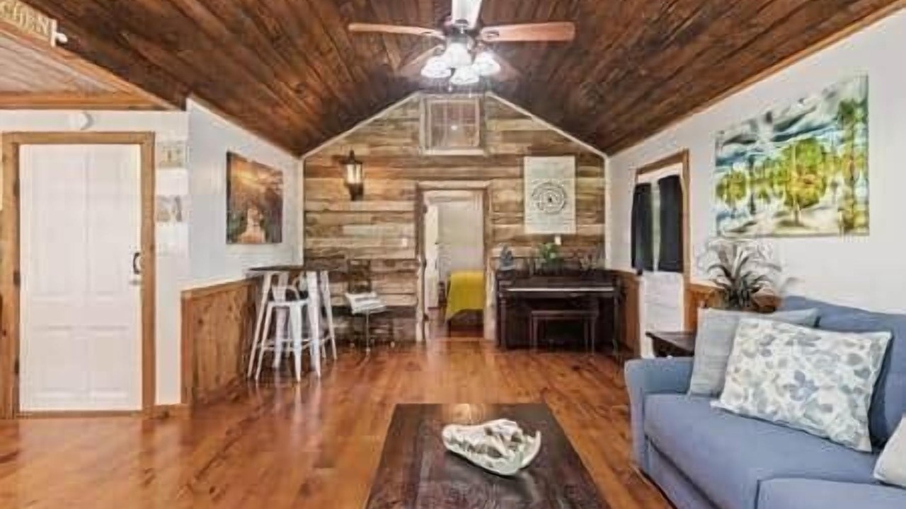 Photo of Livingroom in Carencro