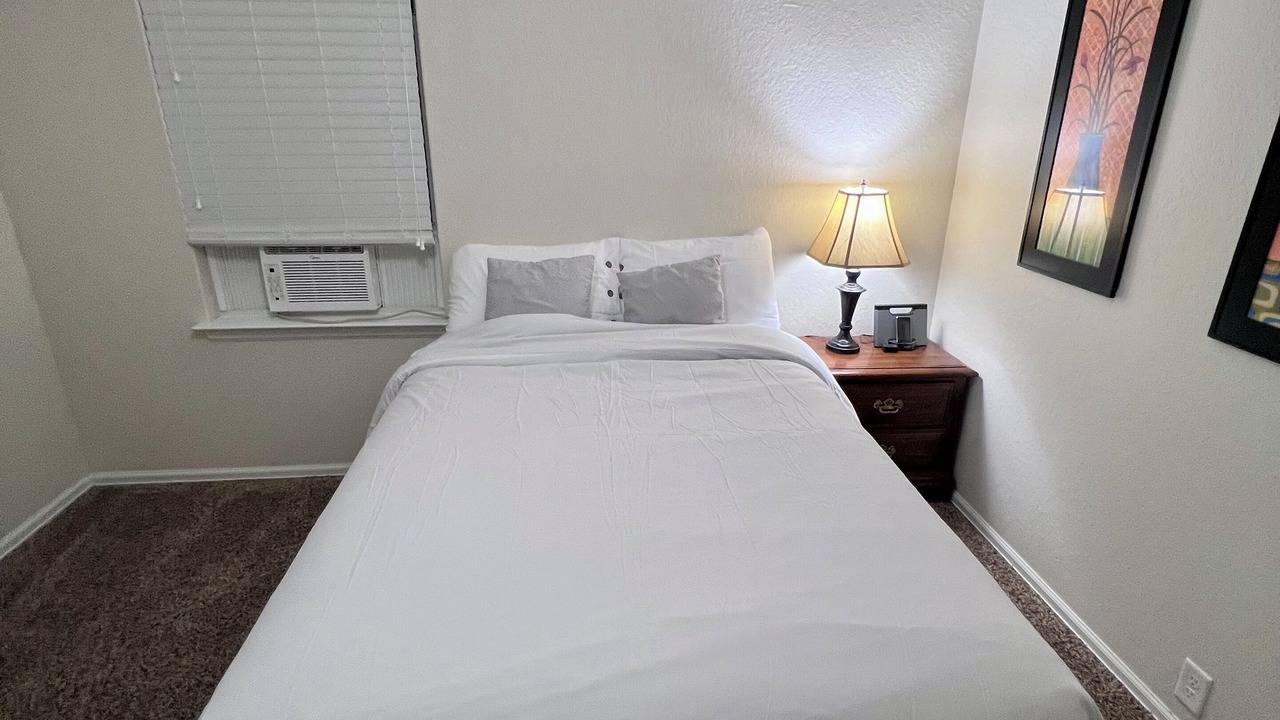 Photo of Bedroom in Medina Valley