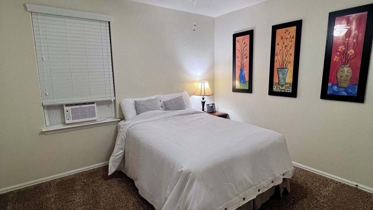 Photo of Bedroom in Medina Valley